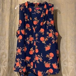 Vince Camuto tank size XL